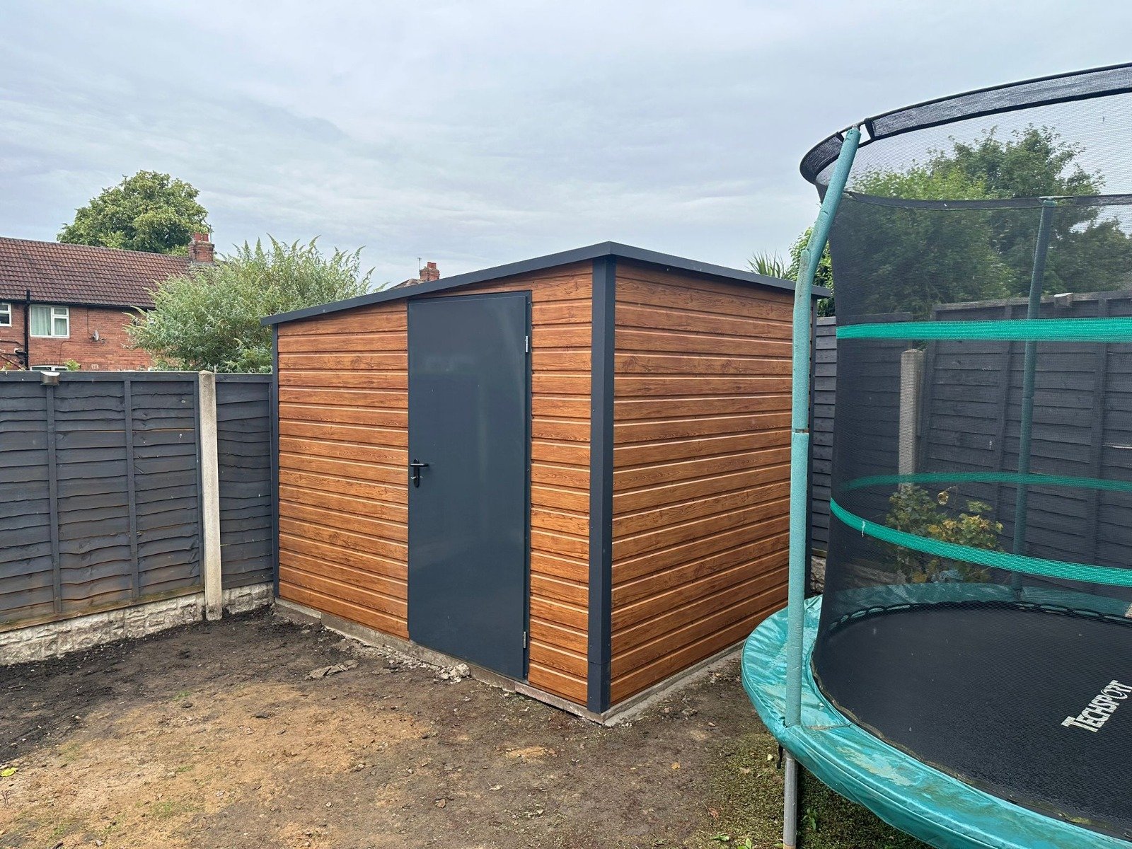 Shed project 16 by AlumaGates