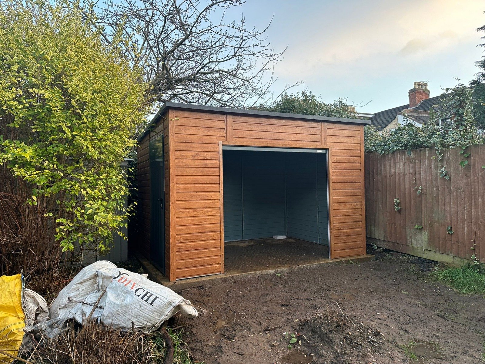 Shed project 18 by AlumaGates